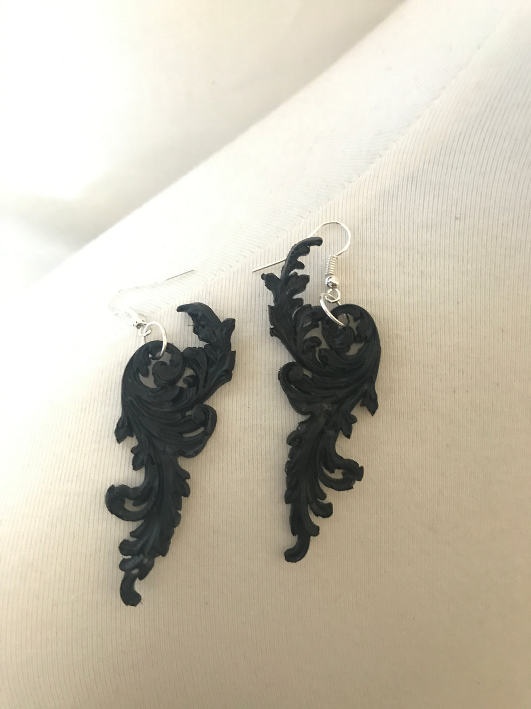Black Floral 3D Handmade latex rubber earrings