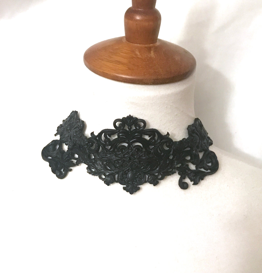 Vamp 3D Handmade latex rubber choker necklace